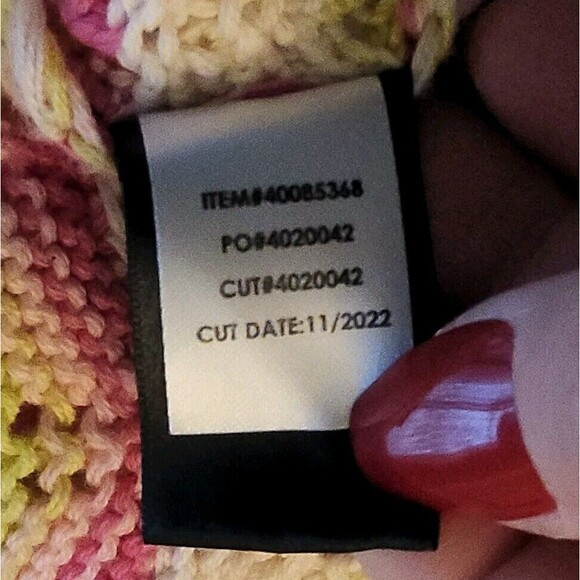 Torrid Women's Sz 6 Crochet Loose Knit Flutter Sleeve Zigzag Top Pink White EUC - Picture 16 of 16